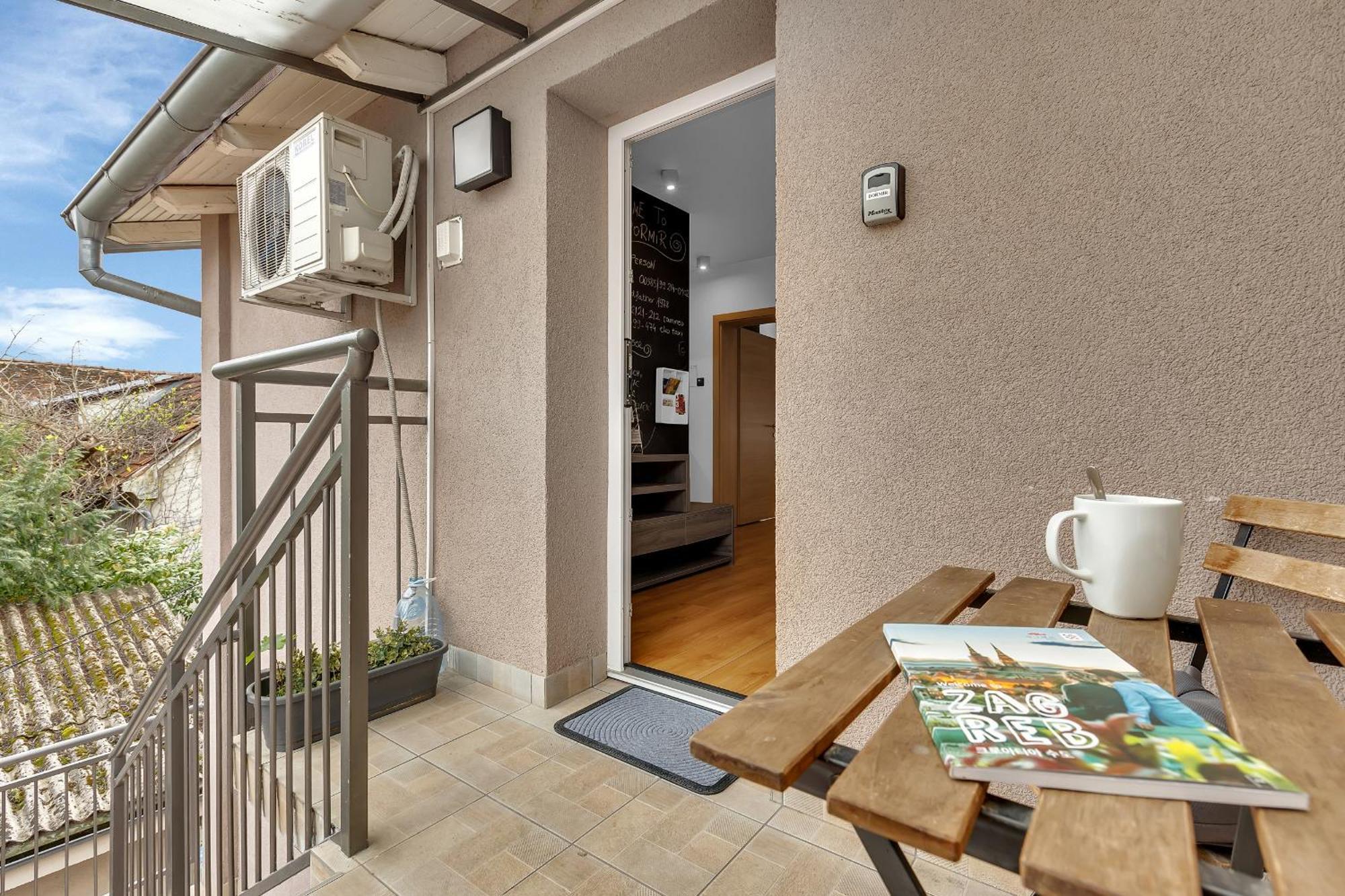 Dormir Apartments Загреб Екстериор снимка