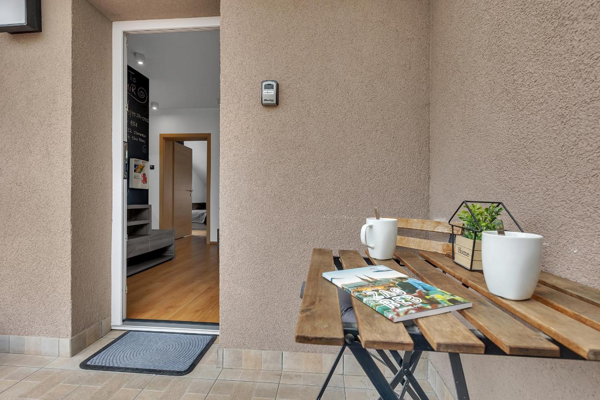 Dormir Apartments Загреб Екстериор снимка